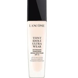 Lancรดme Teint Idole Matte Foundation